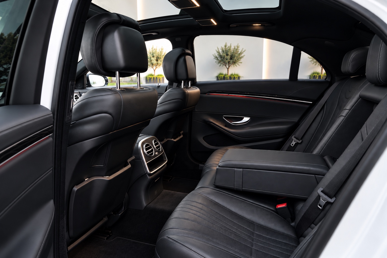 Mercedes-Benz S 350 d — photo 6